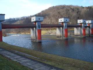 �_������H